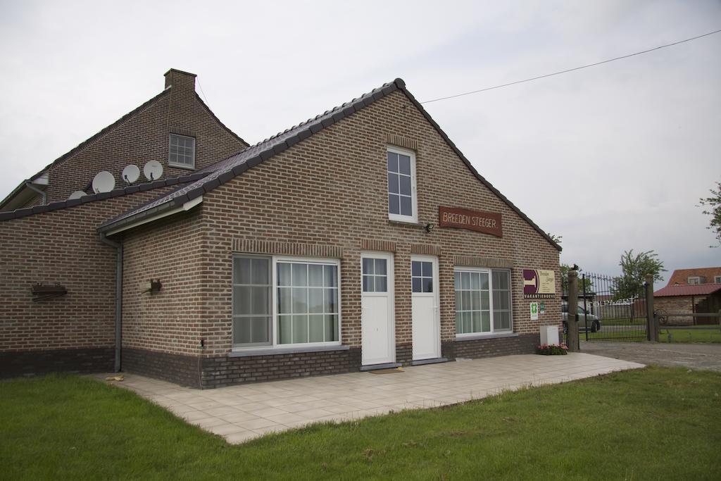 Breeden Steeger Hoeve Lichtervelde Exterior foto